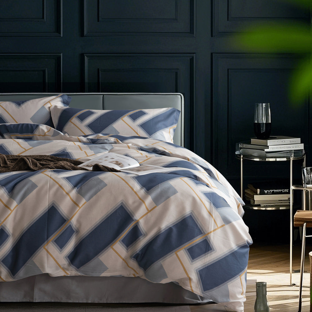 Printed 4-Piece Bedding Set