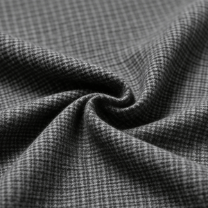 Woven Twill Wool Fabric, Yarn-Dyed Houndstooth Pattern, Soft Hand Feel, Vintage Style