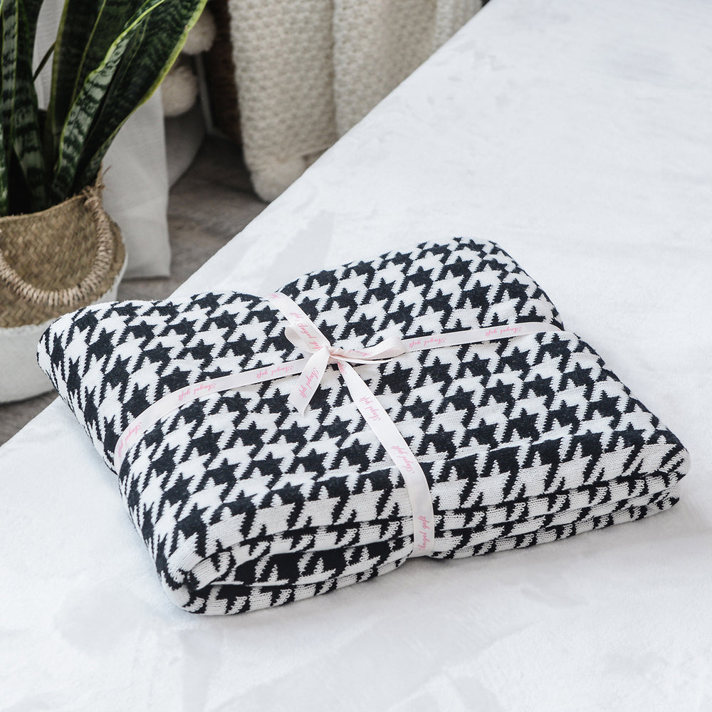 Houndstooth Cotton Multi-Use Throw