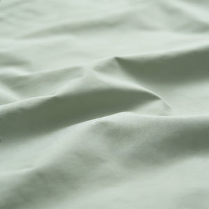 Woven 100% Nylon Waterproof Breathable Plain Fabric for Spring/Summer Outdoor Wear