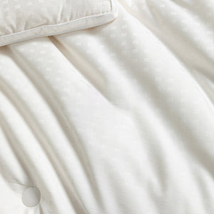 Anti-Dust Mite and Antibacterial Duvet